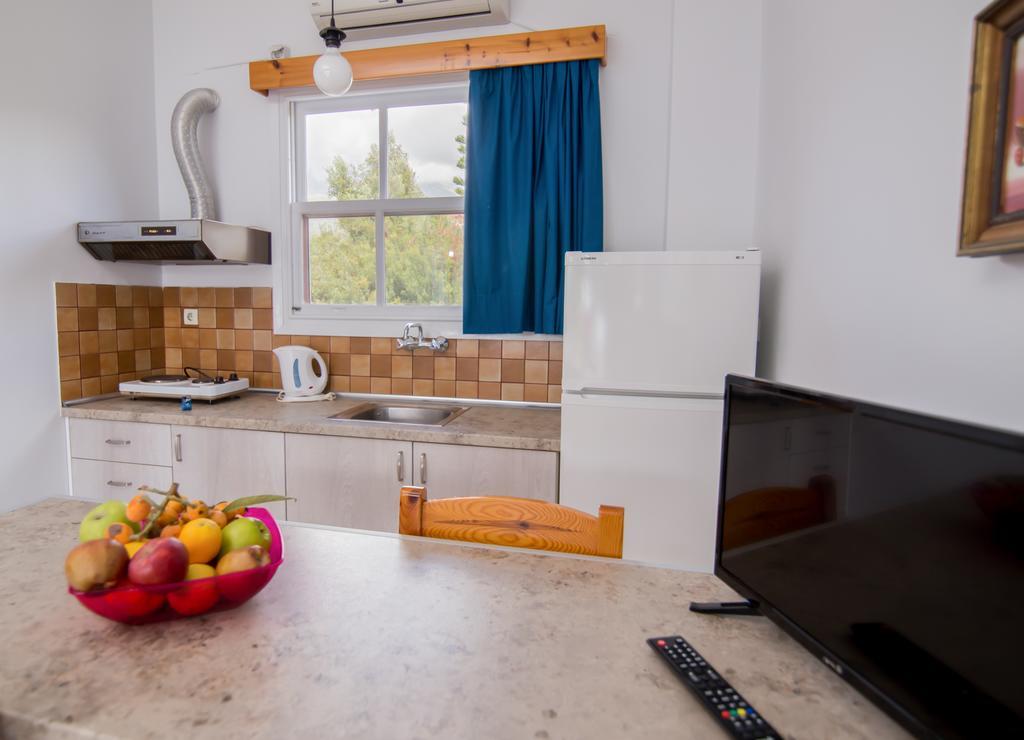 Theodora Apartments Avia Luaran gambar