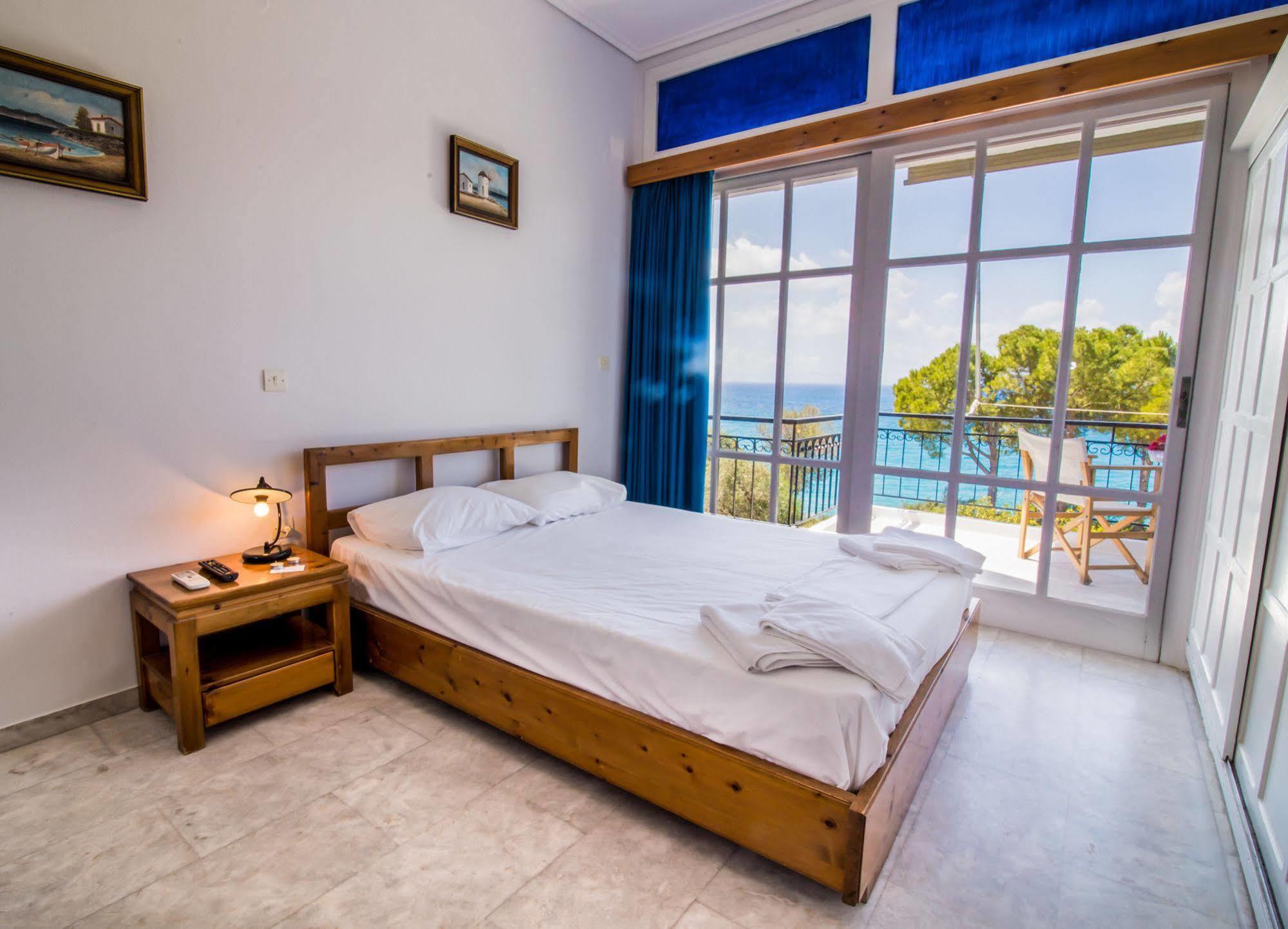 Theodora Apartments Avia Luaran gambar