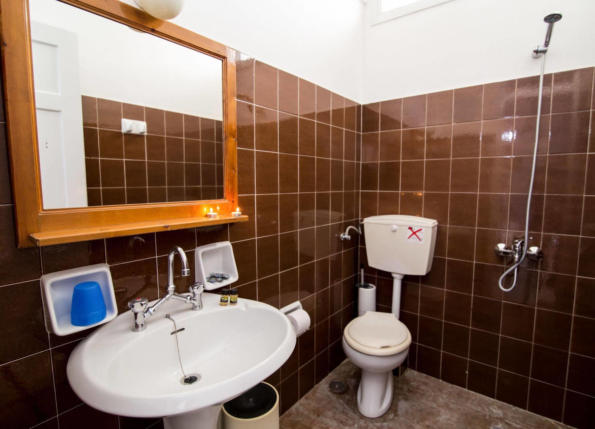 Theodora Apartments Avia Luaran gambar